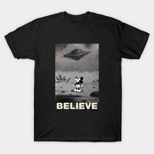 UFO I want to Believe Mickey Mouse Parody T-Shirt
